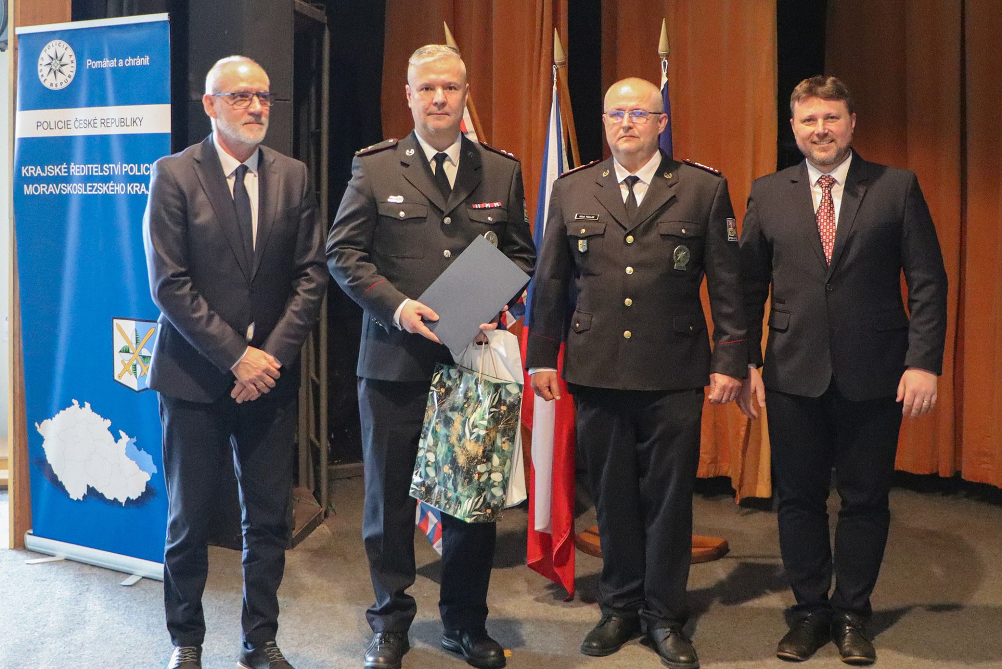 Jestli synové půjdou v mých stopách, nevím, říká oceněný policista ...